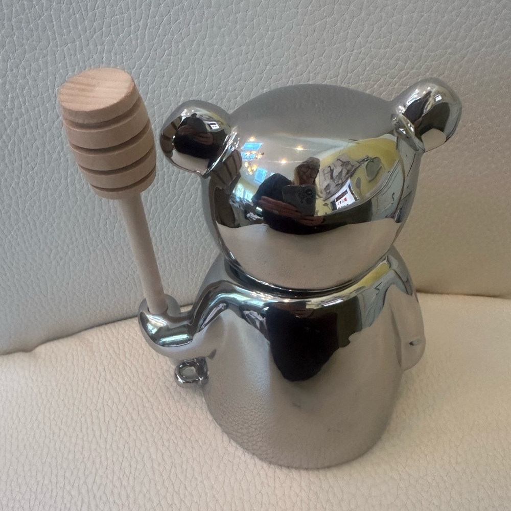 Anthropologie Silver Metallic Bear Honey Jar /Pot w/ Wooden Dipper in Bear’s Paw - Picture 9 of 13